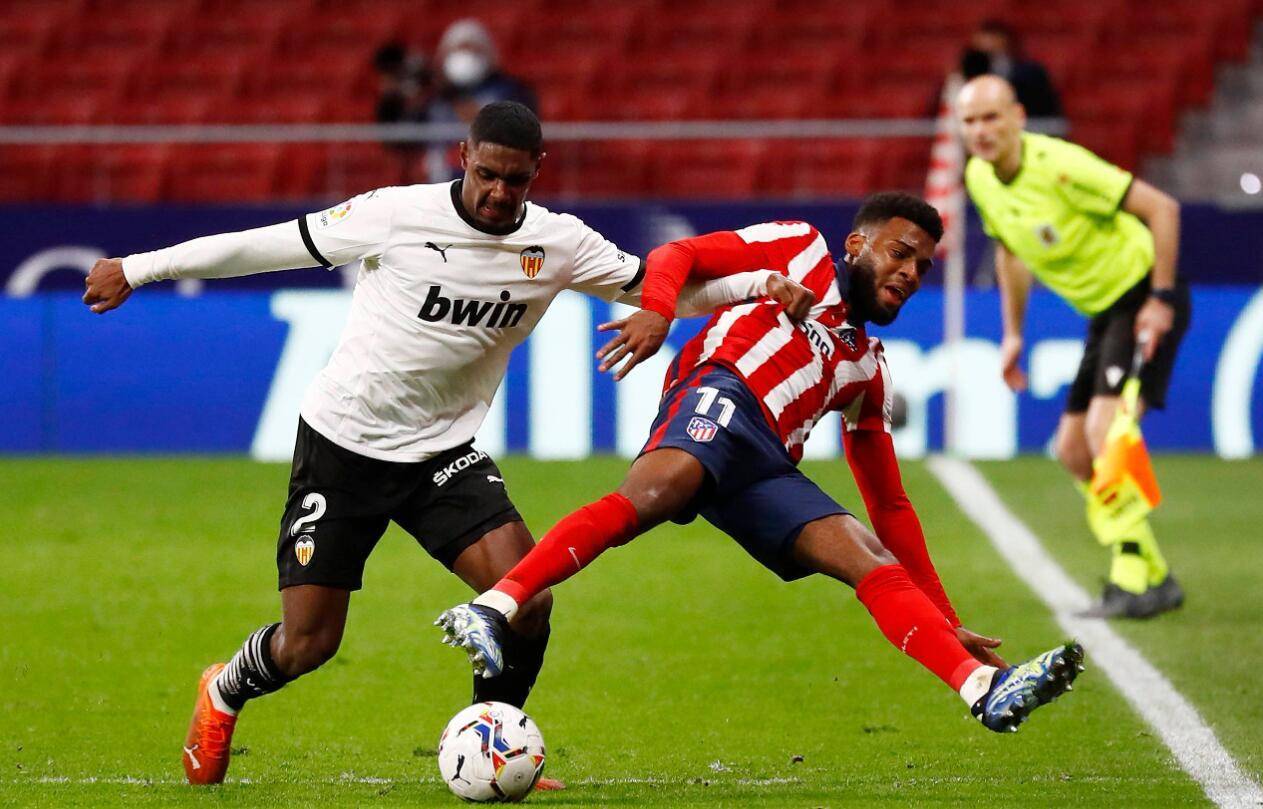 塞维利亚客场胜巴伦西亚，继续领跑积分榜的简单介绍