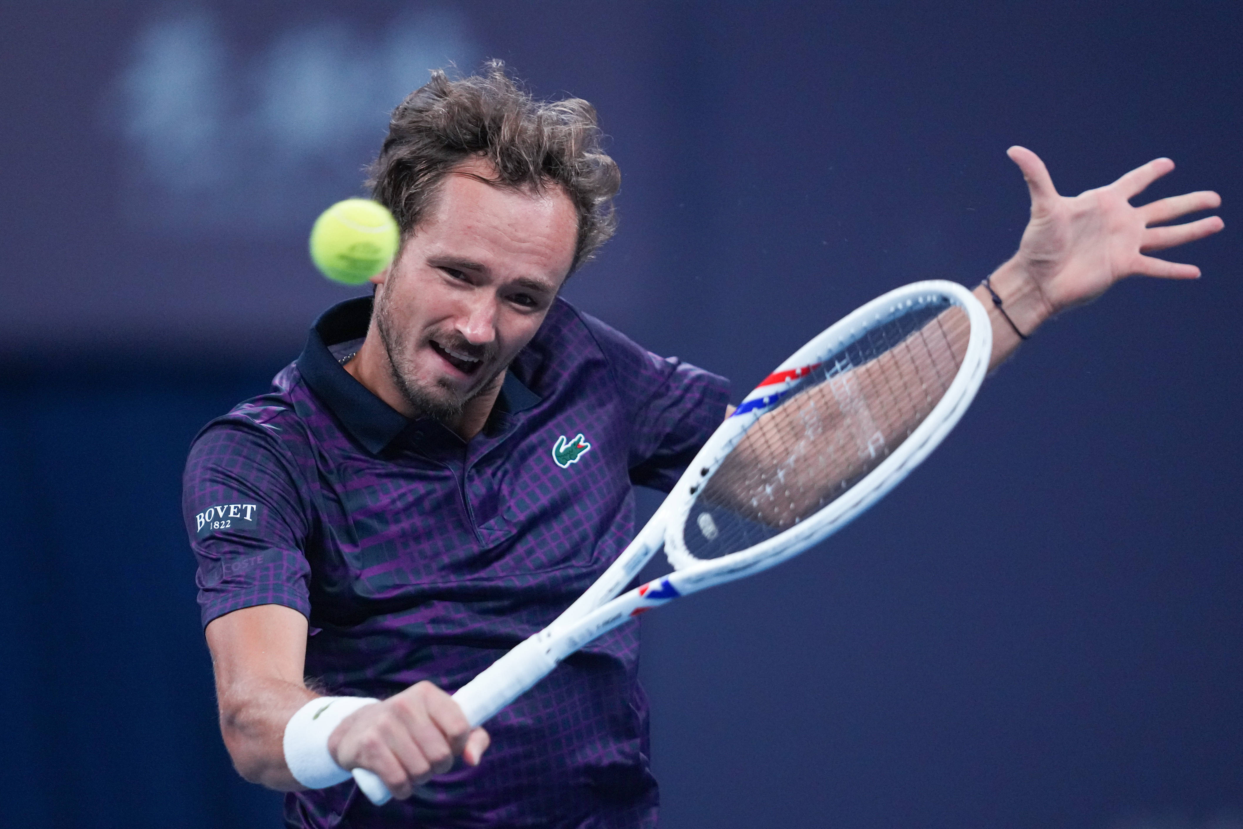 美国网球队碾压欧洲网球队，梅德韦杰夫关键制胜的简单介绍