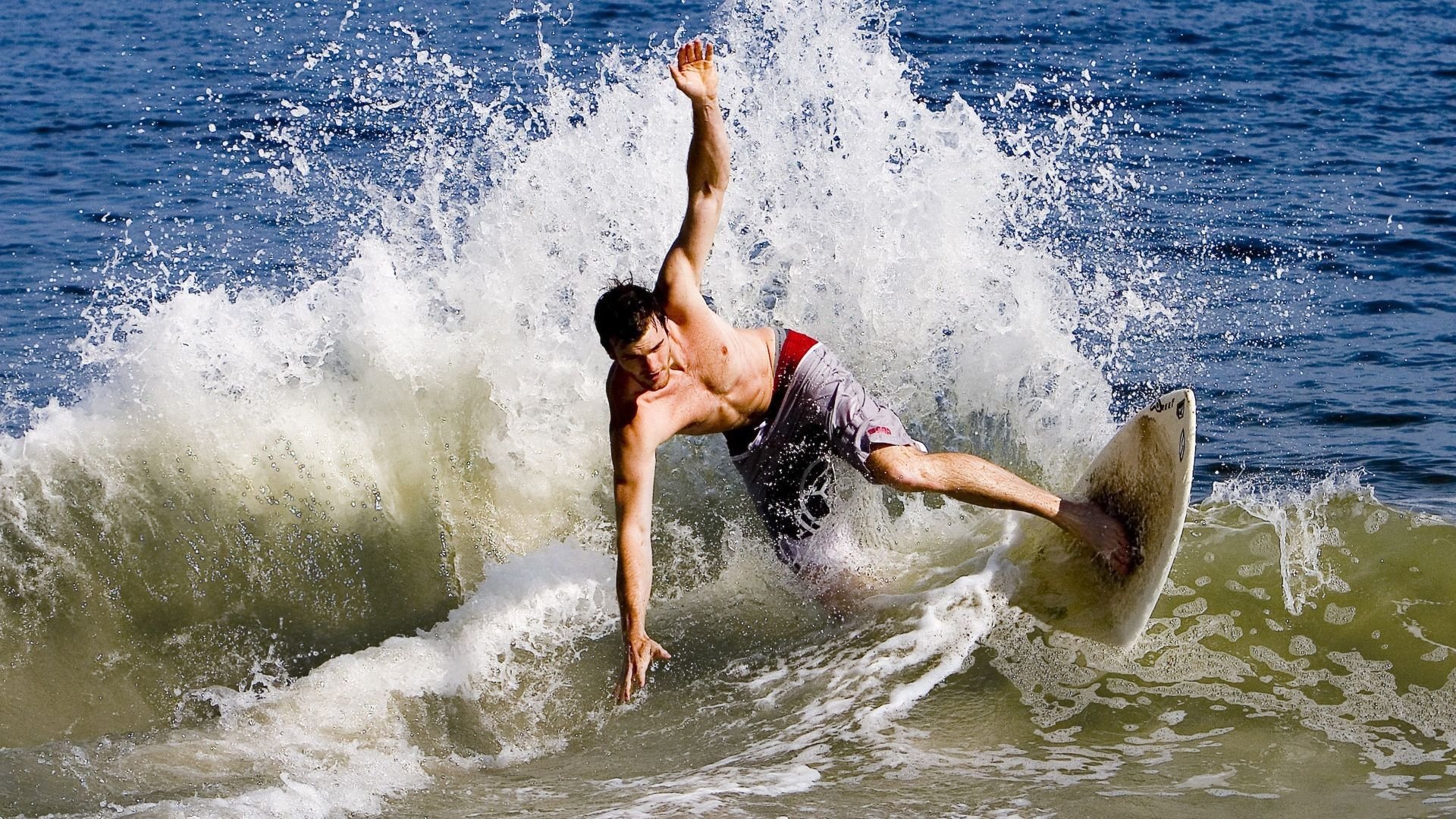 年度焦点之战之夜，德布劳内如何以大师级表现统治全场