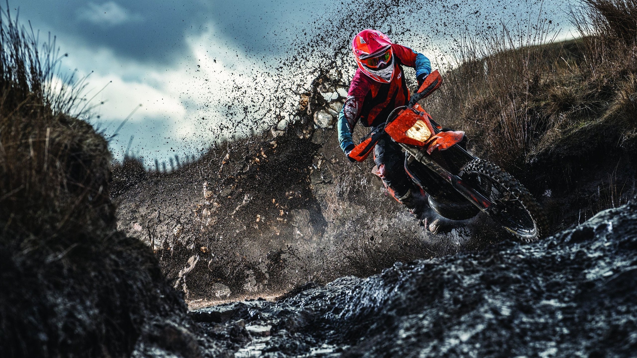 法拉利翻盘索伯车队，塞恩斯状态火热背后的战略革命